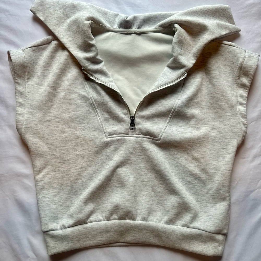 Gray Sleeveless Hoodie